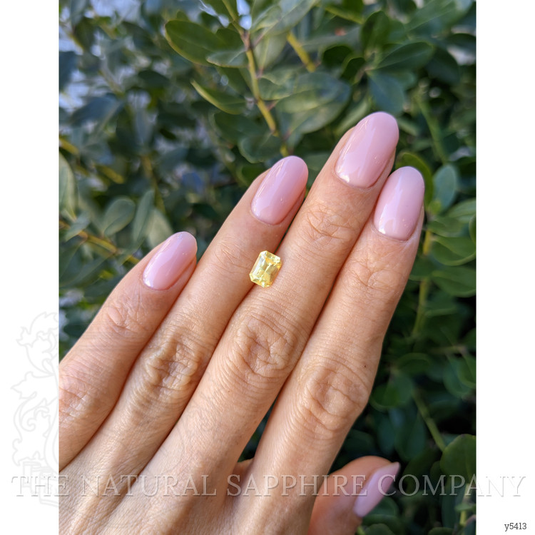 1.29 Ct. Yellow Sapphire from Ceylon (Sri Lanka)